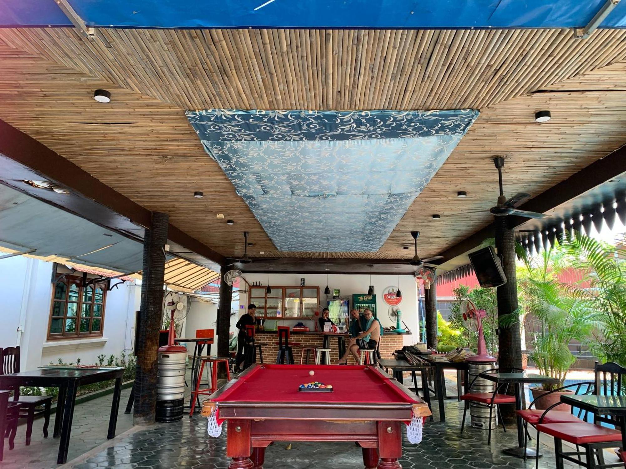 White Monkey Hotell Siem Reap Eksteriør bilde